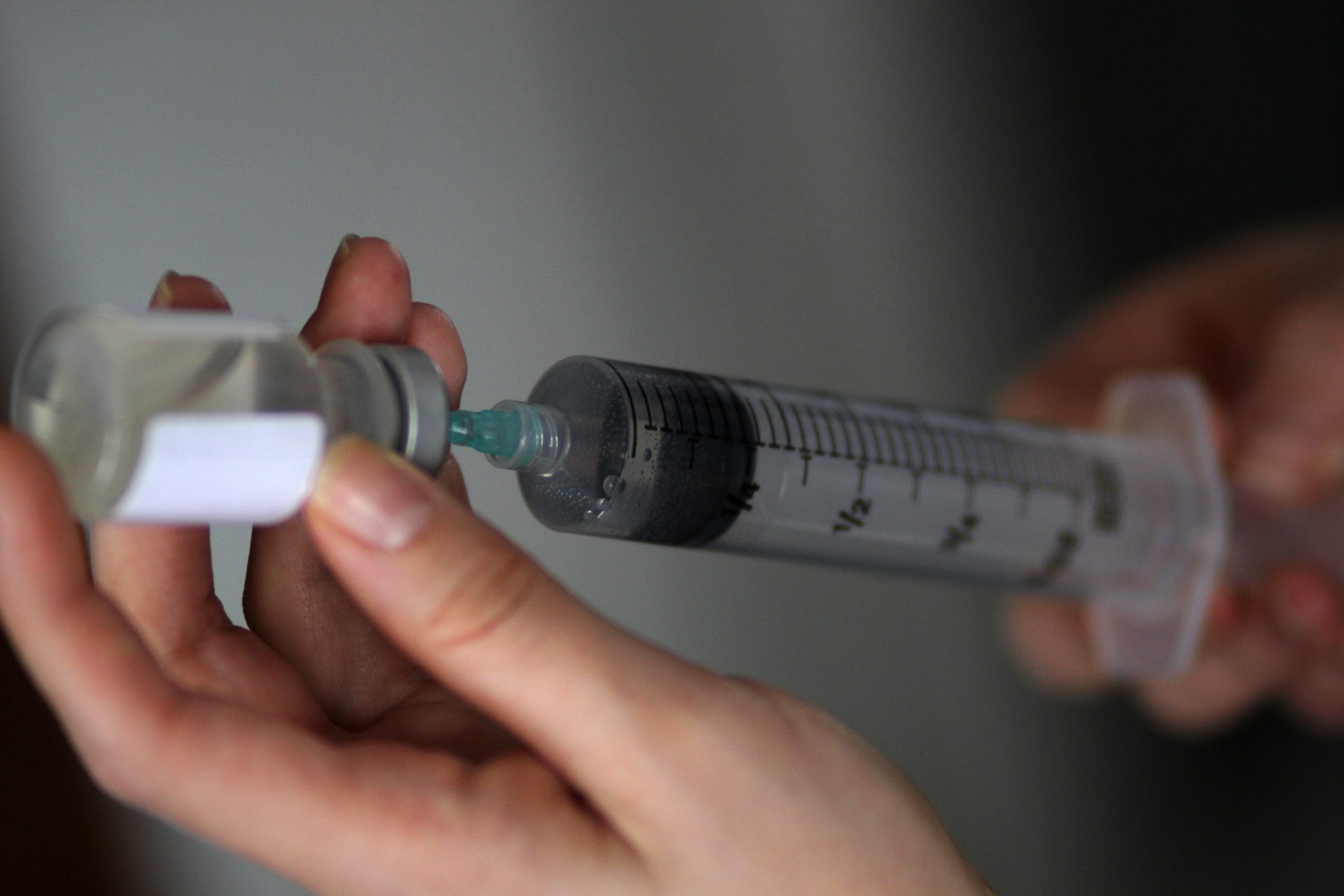 As H3N2 spreads, can you still get your flu shot before holiday gatherings?